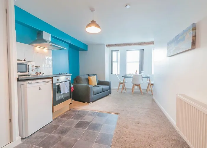 Five Way Apartments